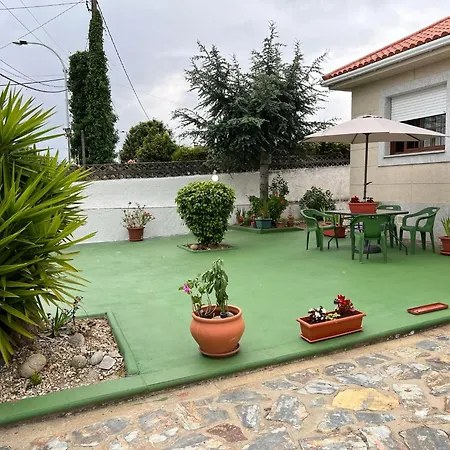בית נופש Casa Del Palmeral En סנטה מרתה דה אורטיגיירה
